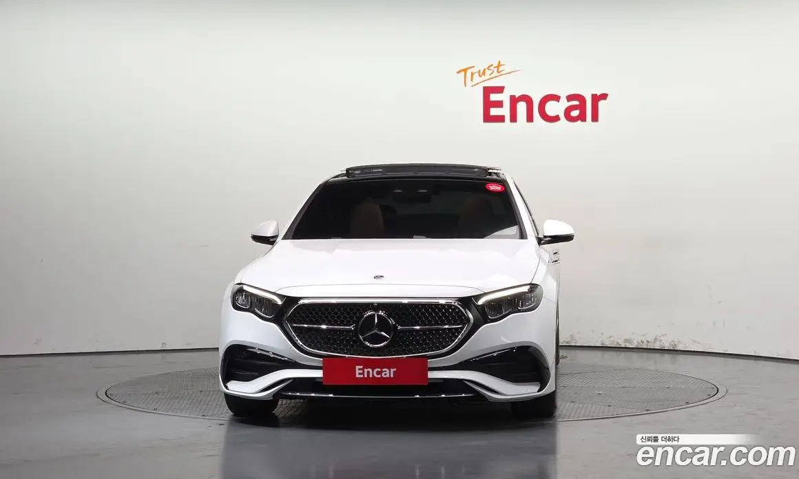 Mercedes-Benz E-Class 2025 2.0 автомат (гидро), фото 3