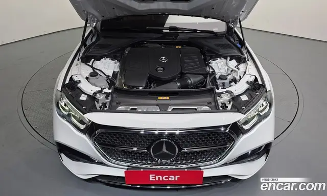Mercedes-Benz E-Class 2025 2.0 автомат (гидро), миниатюра 6