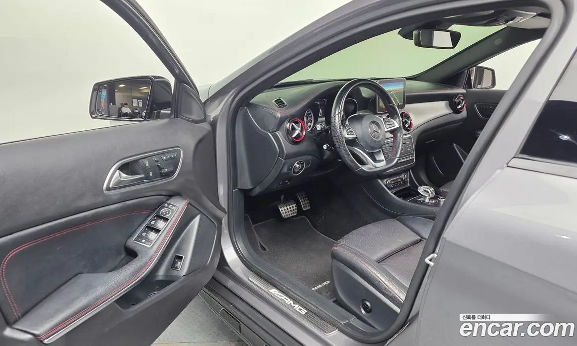 Mercedes-Benz GLA-Class 2016 2.0 гидро, фото 10 Mercedes-Benz GLA-Class 2016 2.0 гидро, фото 10