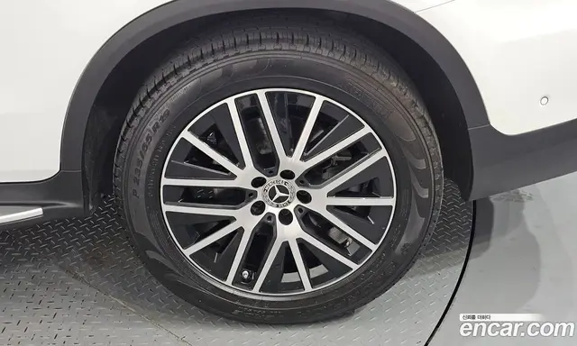 Mercedes-Benz GLC-Class 2021 1.9 гидро, миниатюра 7 Mercedes-Benz GLC-Class 2021 1.9 гидро, миниатюра 7