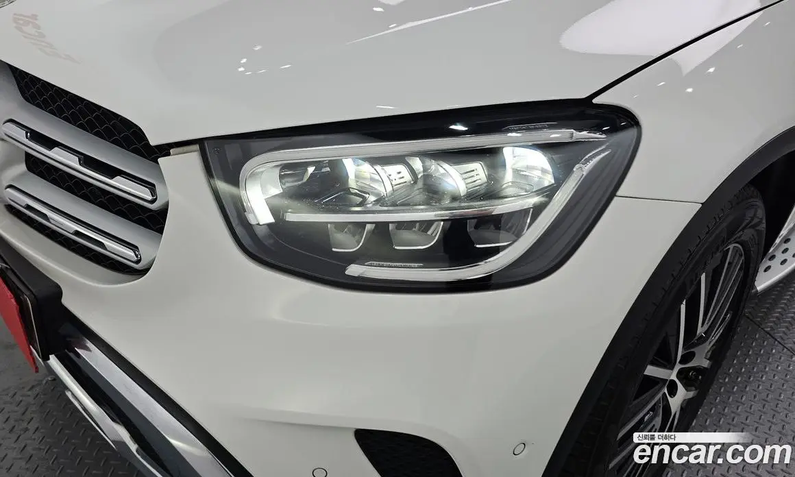 Mercedes-Benz GLC-Class 2021 1.9 гидро, фото 8 Mercedes-Benz GLC-Class 2021 1.9 гидро, фото 8