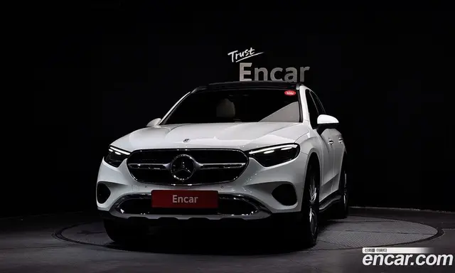 Mercedes-Benz GLC-Class 2025 2.0 гидро, миниатюра 3 Mercedes-Benz GLC-Class 2025 2.0 гидро, миниатюра 3