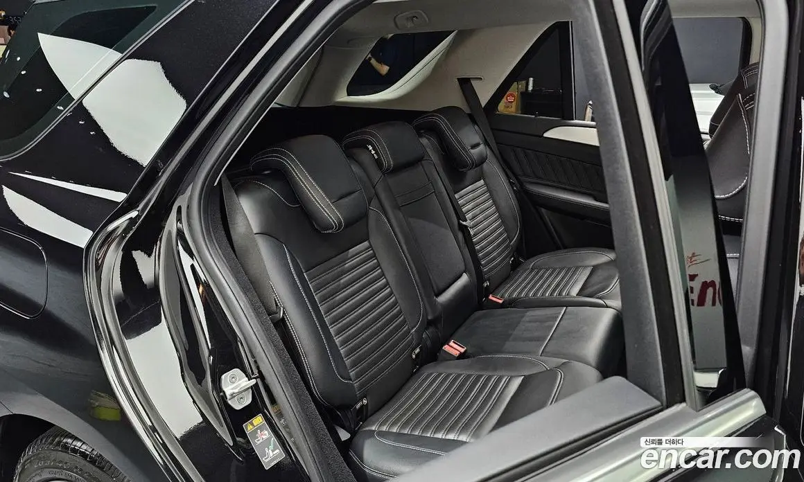 Mercedes-Benz GLE-Class 2018 3.0 гидро, фото 17 Mercedes-Benz GLE-Class 2018 3.0 гидро, фото 17