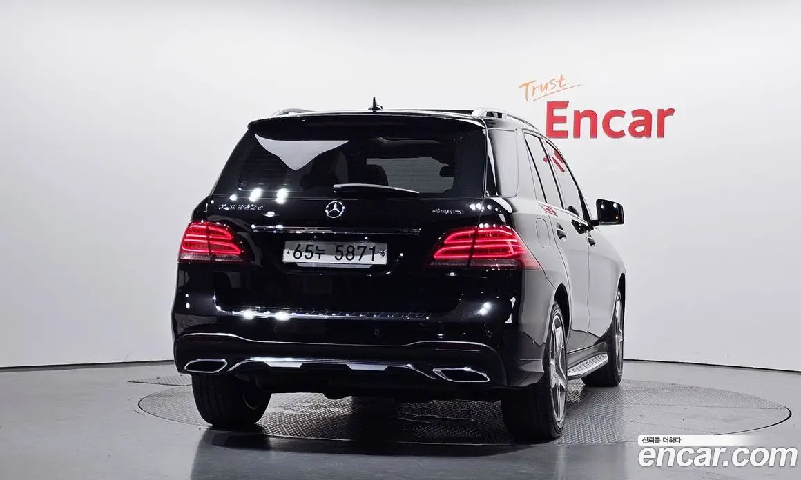 Mercedes-Benz GLE-Class 2018 3.0 гидро, фото 3 Mercedes-Benz GLE-Class 2018 3.0 гидро, фото 3