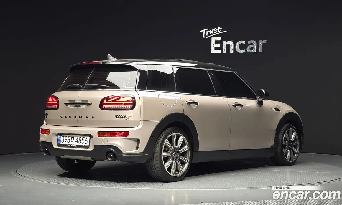 Mini Clubman 2022 2.0 автомат (гидро), фото 2 Mini Clubman 2022 2.0 автомат (гидро), фото 2
