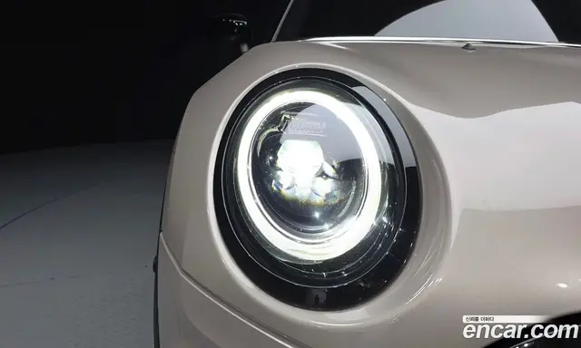 Mini Clubman 2022 2.0 автомат (гидро), миниатюра 8 Mini Clubman 2022 2.0 автомат (гидро), миниатюра 8