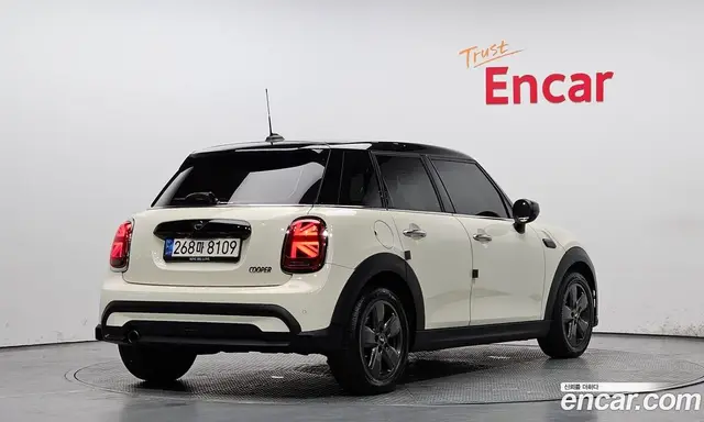 Mini Cooper 2021 1.5 автомат (гидро), миниатюра 2