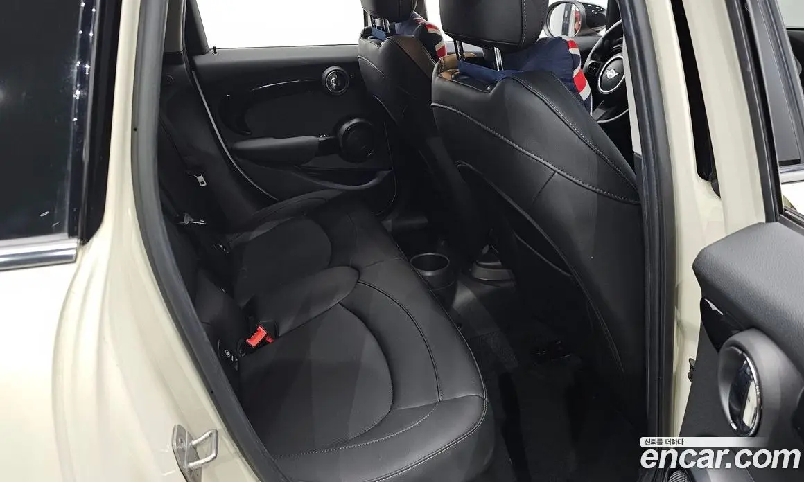 Mini Cooper 2021 1.5 автомат (гидро), фото 17