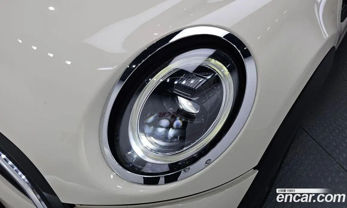 Mini Cooper 2021 1.5 автомат (гидро), фото 8