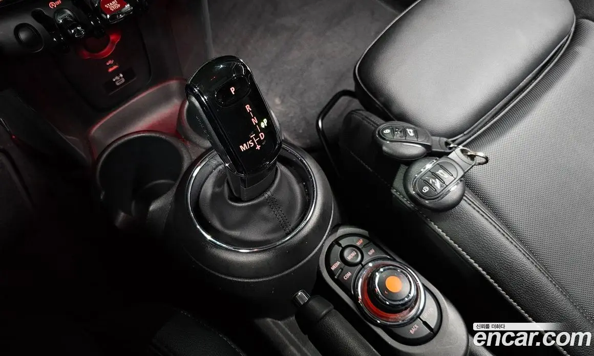 Mini Cooper 2021 1.5 автомат (гидро), фото 11