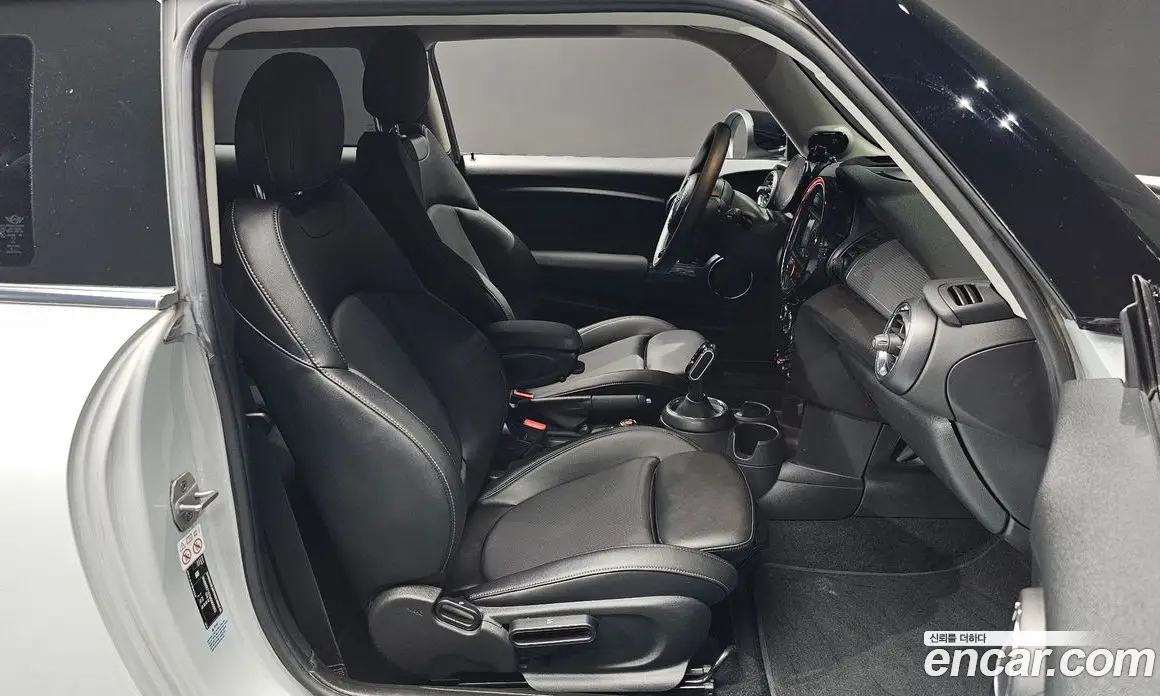 Mini Cooper 2021 1.5 автомат (гидро), фото 15
