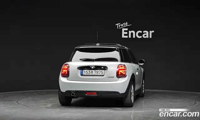 Mini Cooper 2021 1.5 автомат (гидро), миниатюра 3