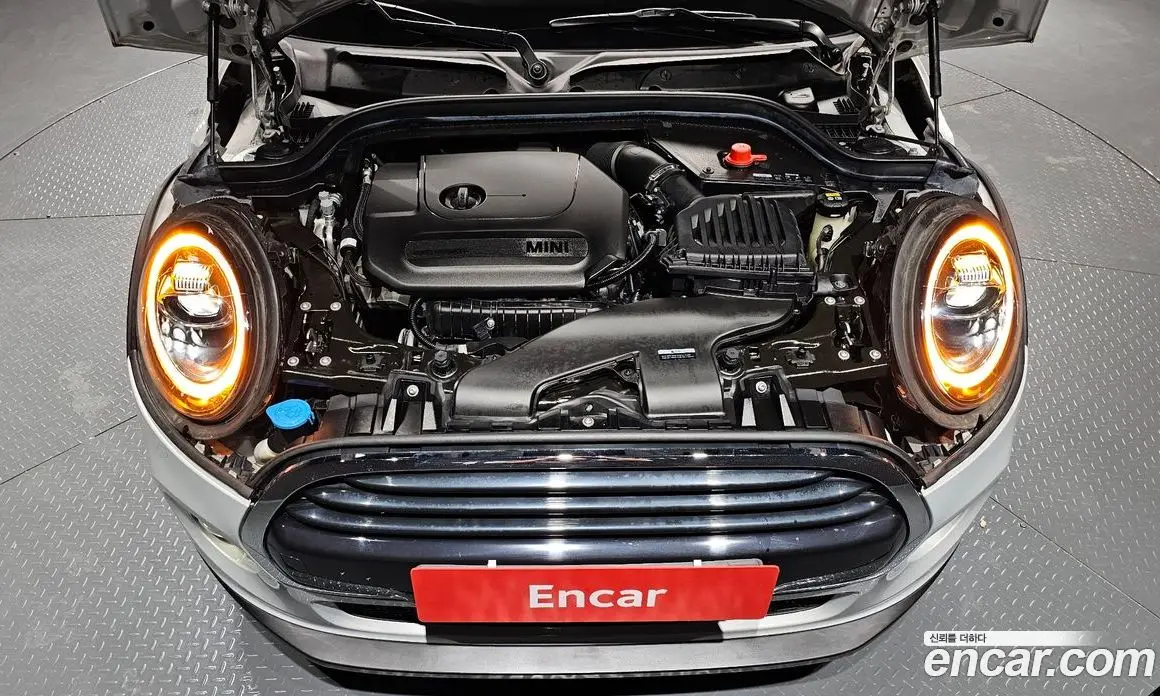 Mini Cooper 2021 1.5 автомат (гидро), фото 5