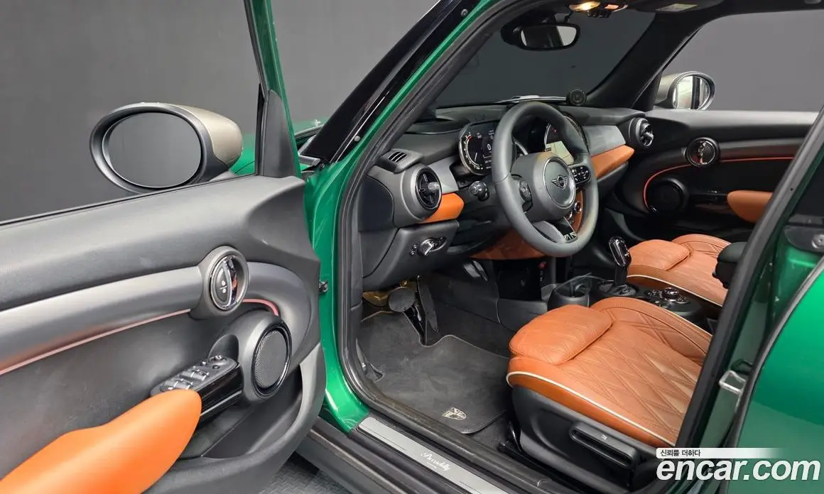 Mini Cooper 2021 1.5 автомат (гидро), фото 13