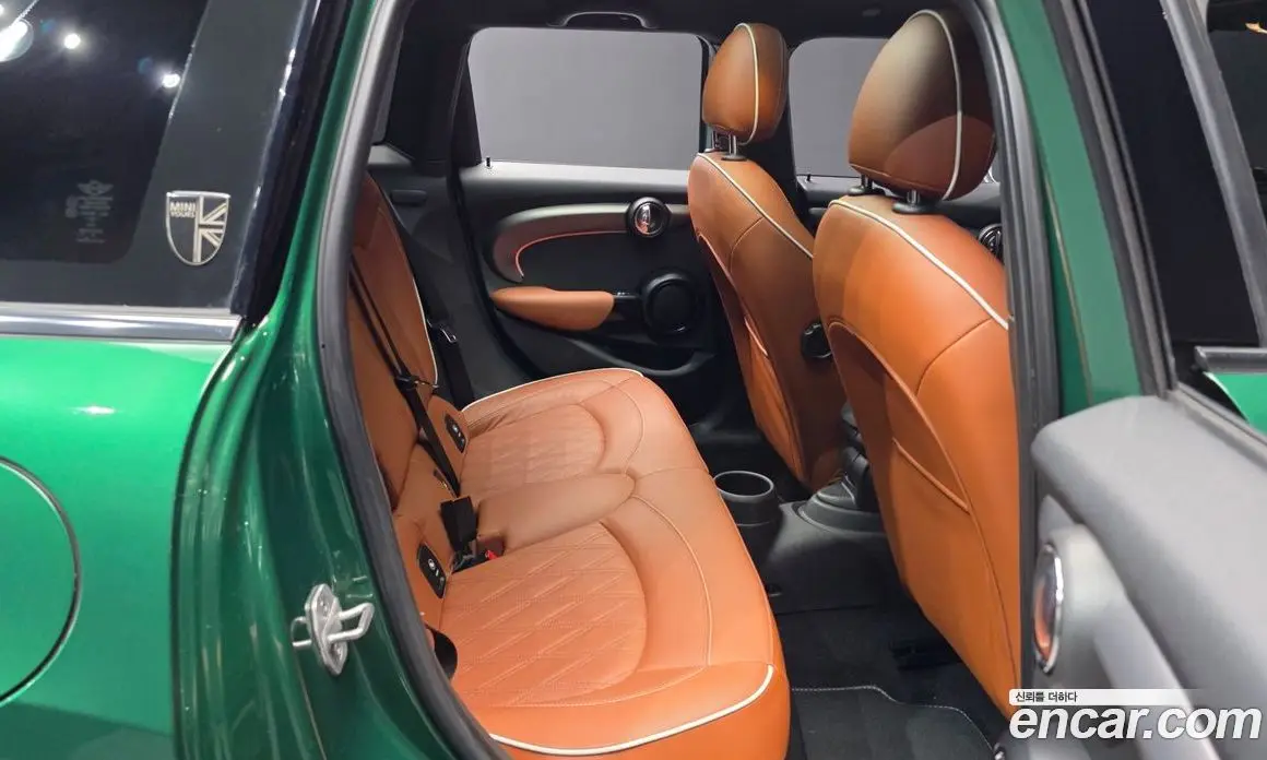 Mini Cooper 2021 1.5 автомат (гидро), фото 18