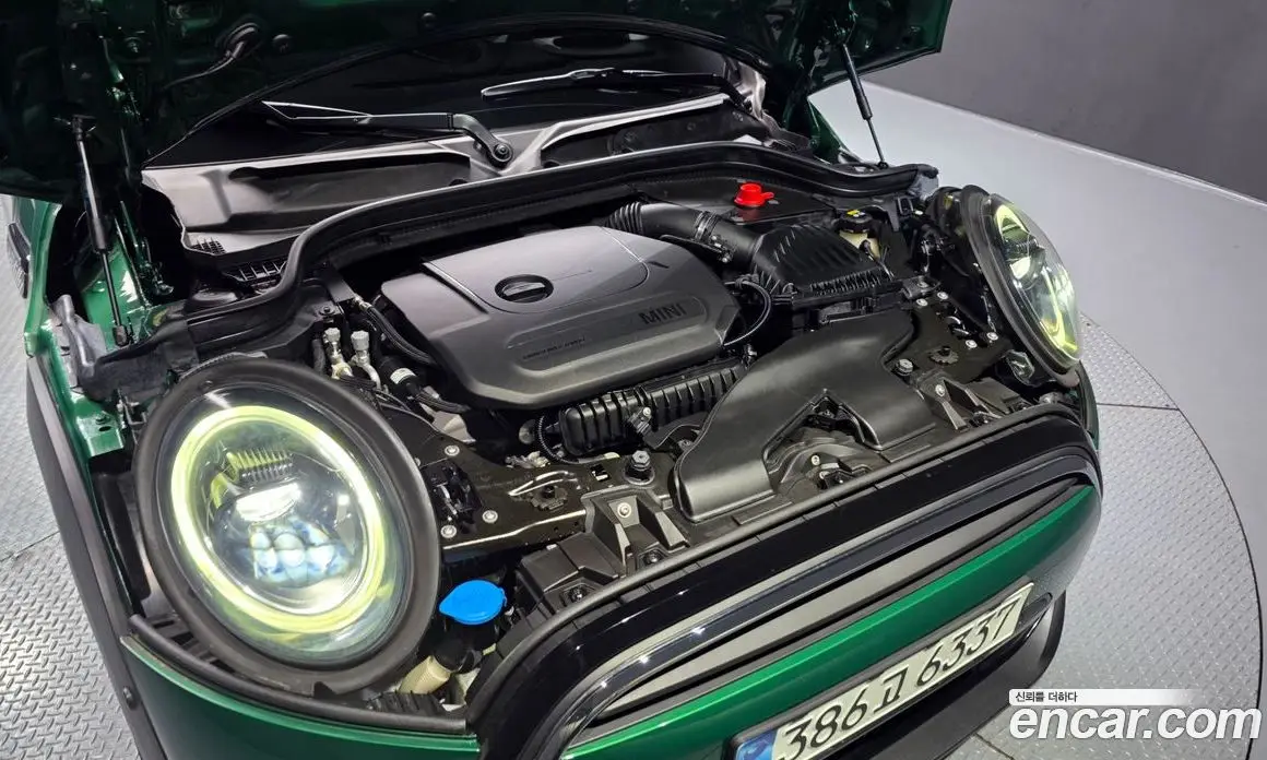Mini Cooper 2021 1.5 автомат (гидро), фото 6