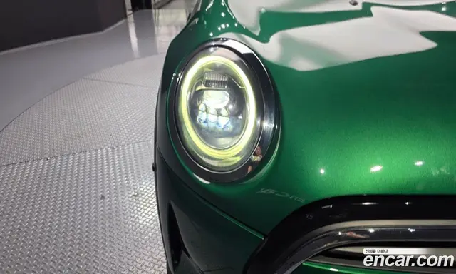 Mini Cooper 2021 1.5 автомат (гидро), миниатюра 8