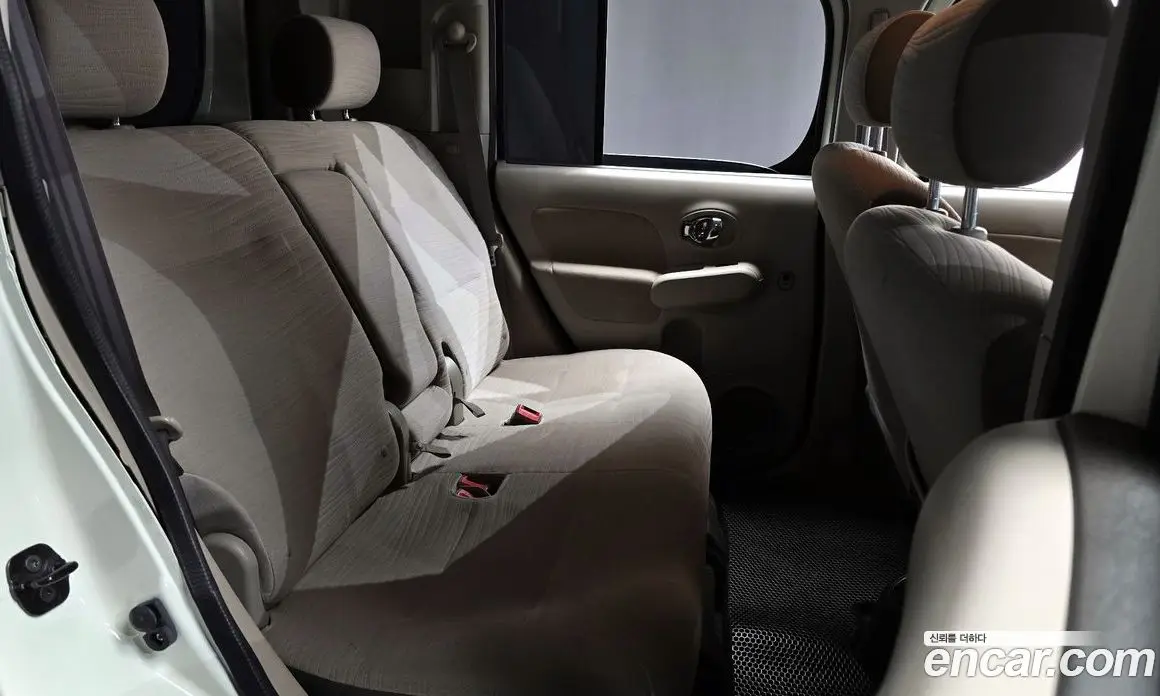 Nissan Cube 2011 1.8 автомат (гидро), фото 11 Nissan Cube 2011 1.8 автомат (гидро), фото 11