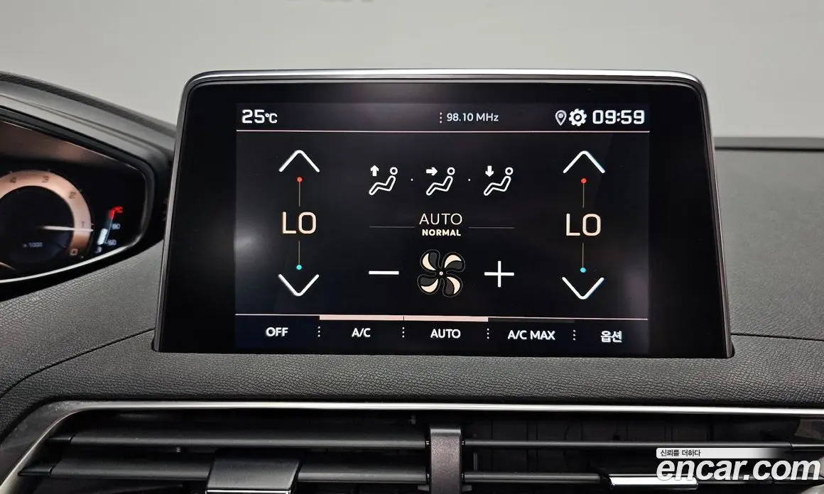 Peugeot 5008 2020 2.0 автомат (гидро), фото 14