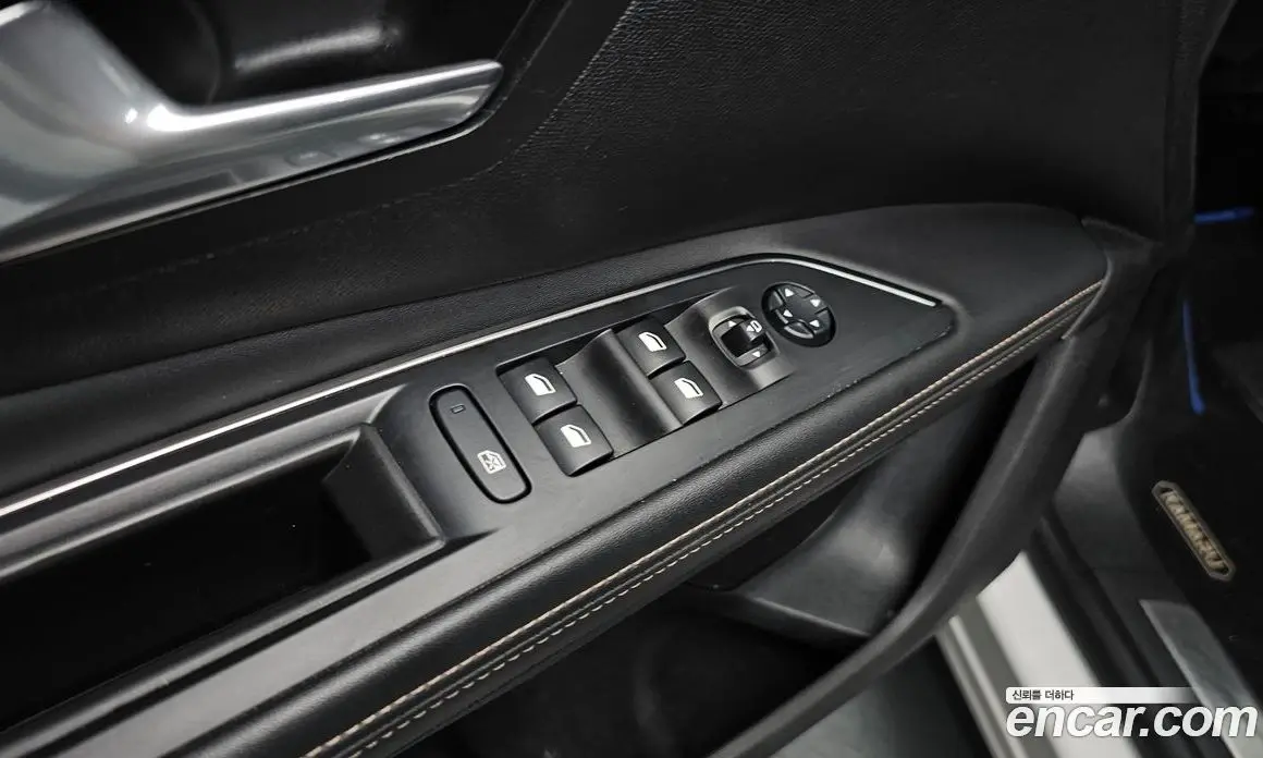 Peugeot 5008 2020 2.0 автомат (гидро), фото 18