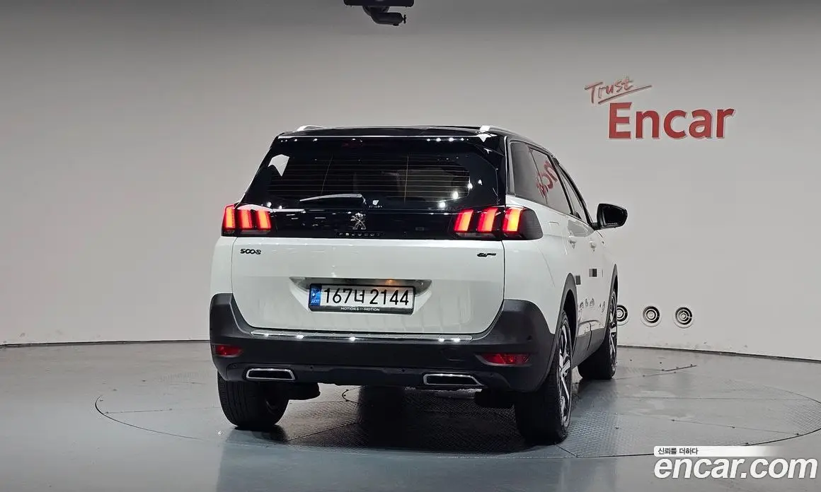 Peugeot 5008 2020 2.0 автомат (гидро), фото 4