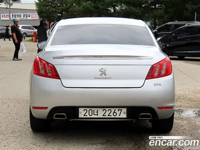 Peugeot 508 2013 2.2 автомат (гидро), миниатюра 4