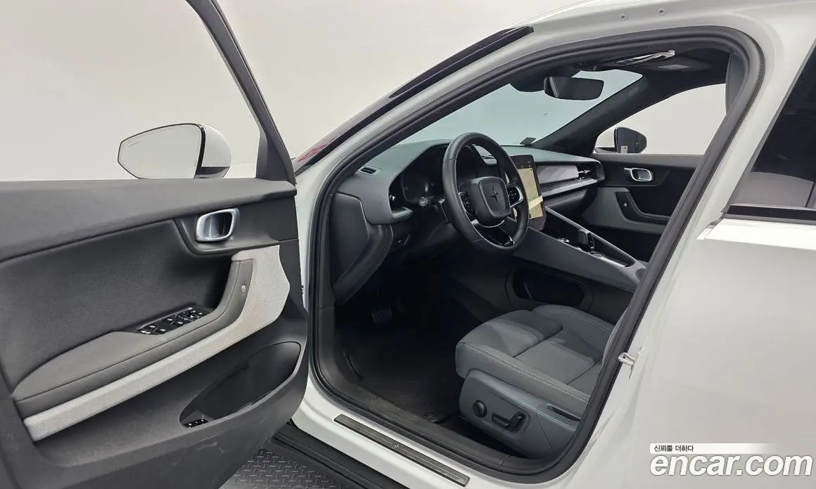Polestar Polestar 2 2023 0.2 автомат (гидро), фото 13 Polestar Polestar 2 2023 0.2 автомат (гидро), фото 13