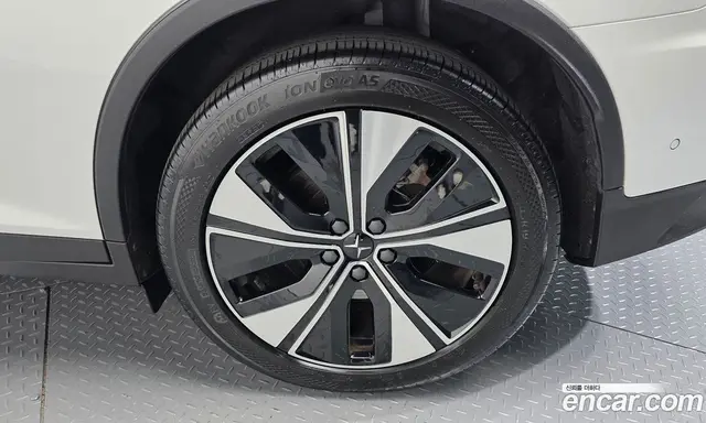 Polestar Polestar 2 2023 0.2 автомат (гидро), миниатюра 7 Polestar Polestar 2 2023 0.2 автомат (гидро), миниатюра 7