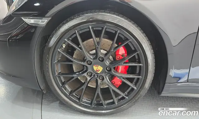 Porsche 911 2016 3.0 автомат (гидро), миниатюра 5