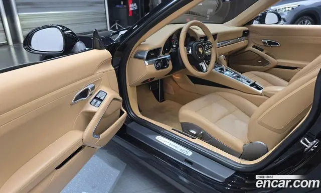 Porsche 911 2016 3.0 автомат (гидро), миниатюра 10
