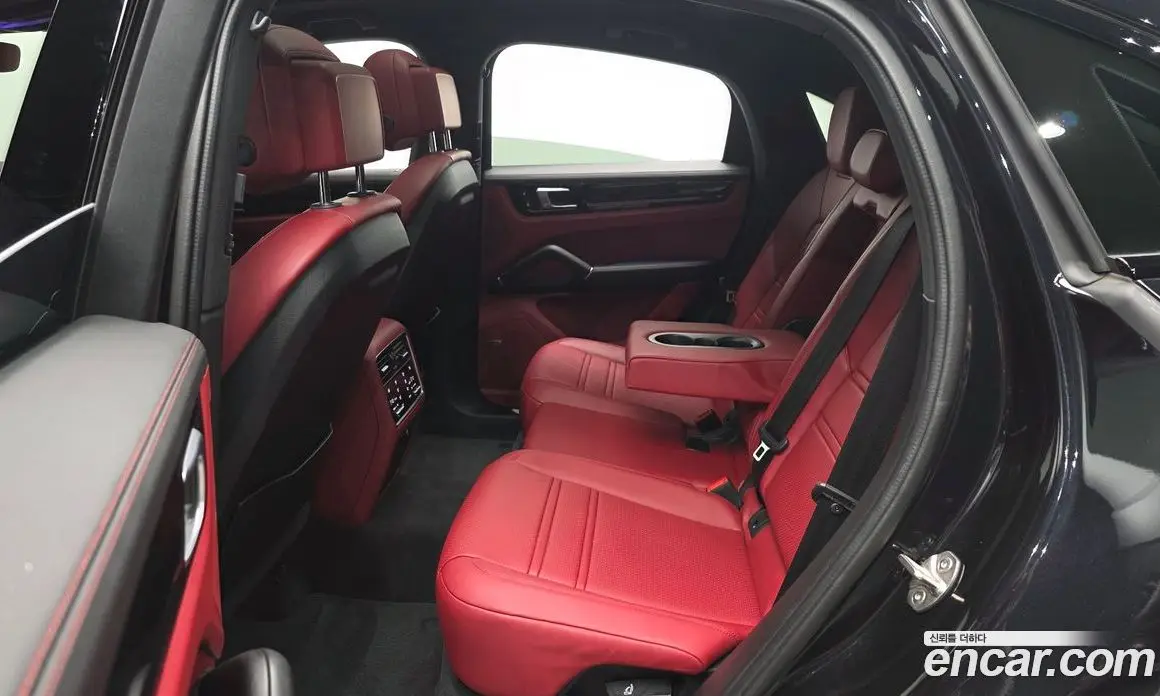 Porsche Cayenne 2022 3.0 автомат (гидро), фото 16