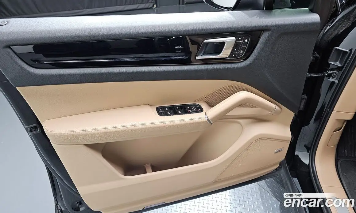 Porsche Cayenne 2023 3.0 автомат (гидро), фото 13