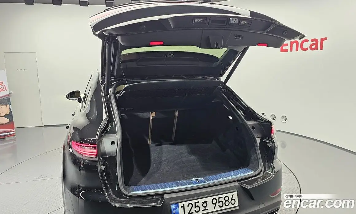 Porsche Cayenne 2023 3.0 автомат (гидро), фото 33