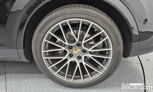 Porsche Cayenne 2023 3.0 автомат (гидро), миниатюра 6