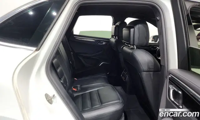 Porsche Macan 2016 3.6 автомат (гидро), миниатюра 11