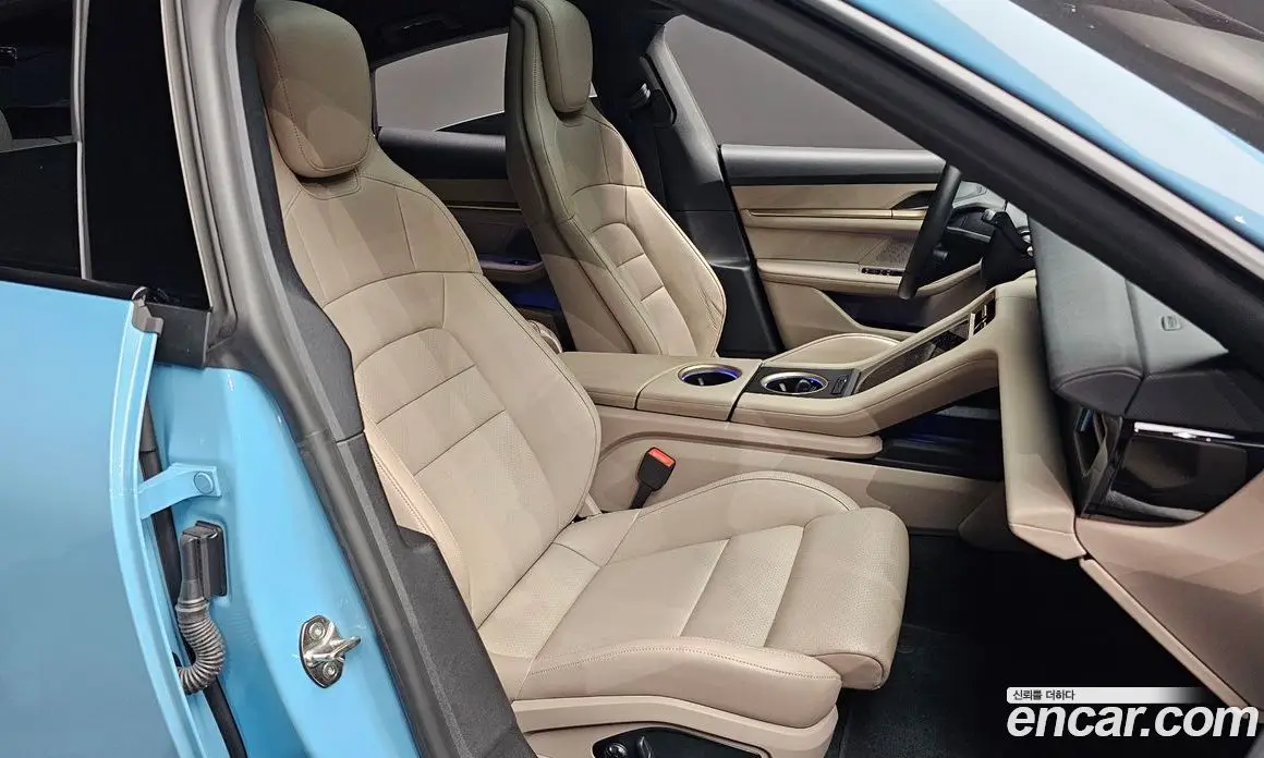 Porsche Taycan 2023 0.1 автомат (гидро), фото 17
