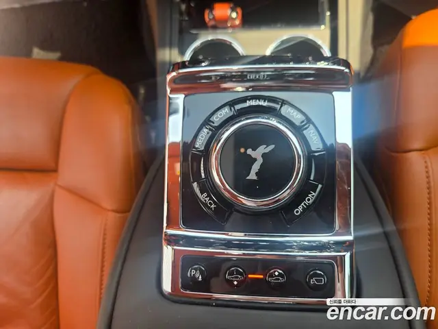 Rolls-Royce Phantom 2021 6.7 автомат (гидро), миниатюра 9 Rolls-Royce Phantom 2021 6.7 автомат (гидро), миниатюра 9