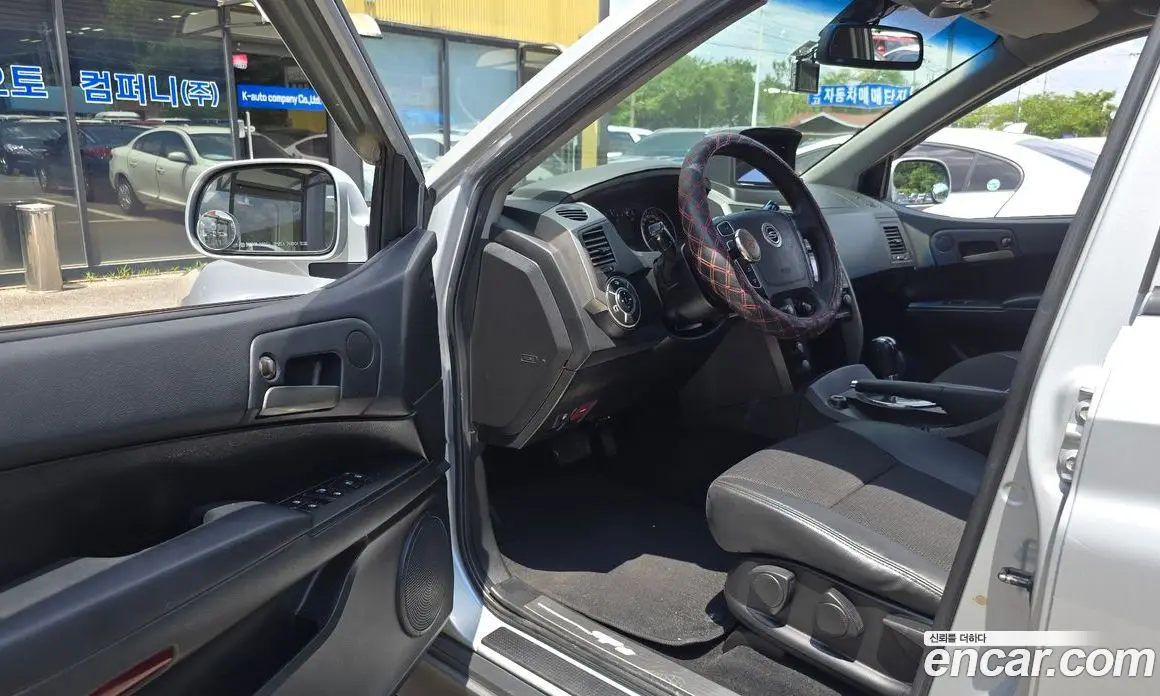 SsangYong Korando 2013 2.0 автомат (гидро), фото 10