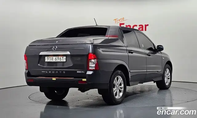SsangYong Korando, 2015, 71 011 км