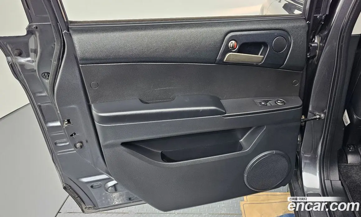 SsangYong Korando 2015 2.0 автомат (гидро), фото 14