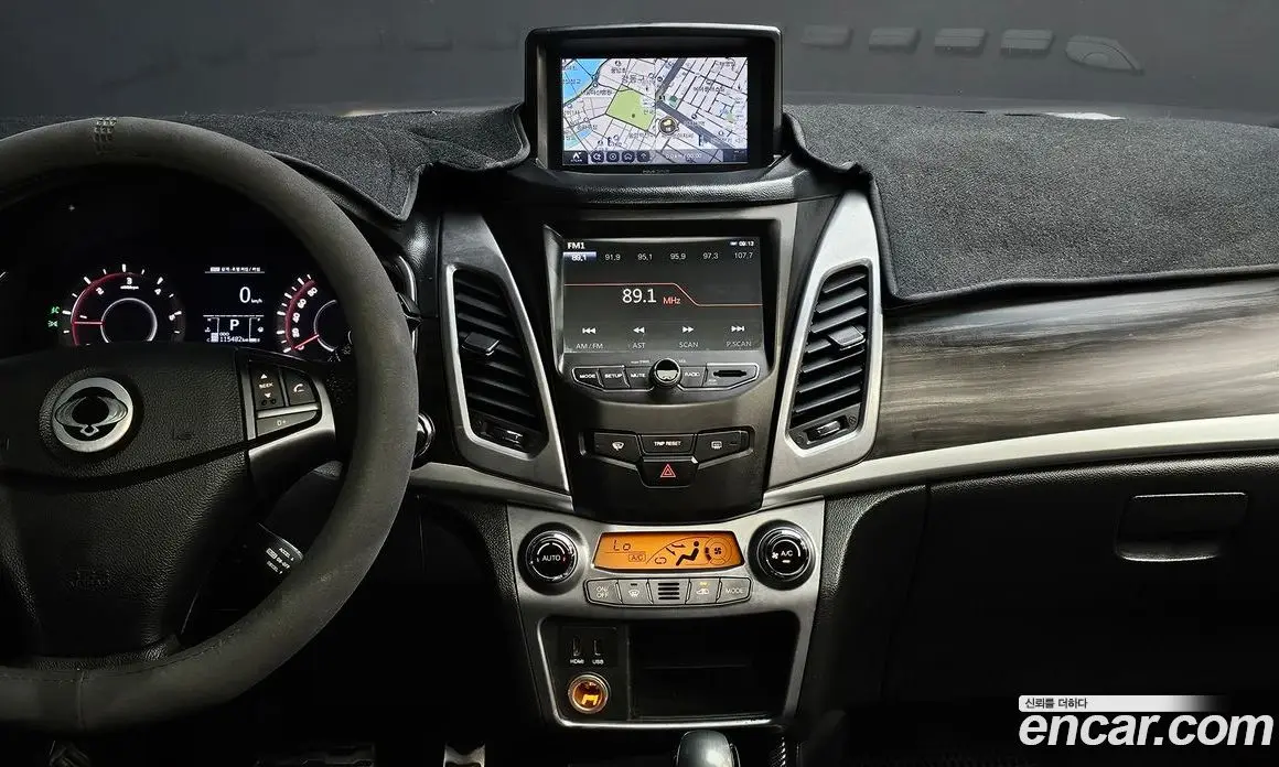 SsangYong Korando 2015 2.2 автомат (гидро), фото 21