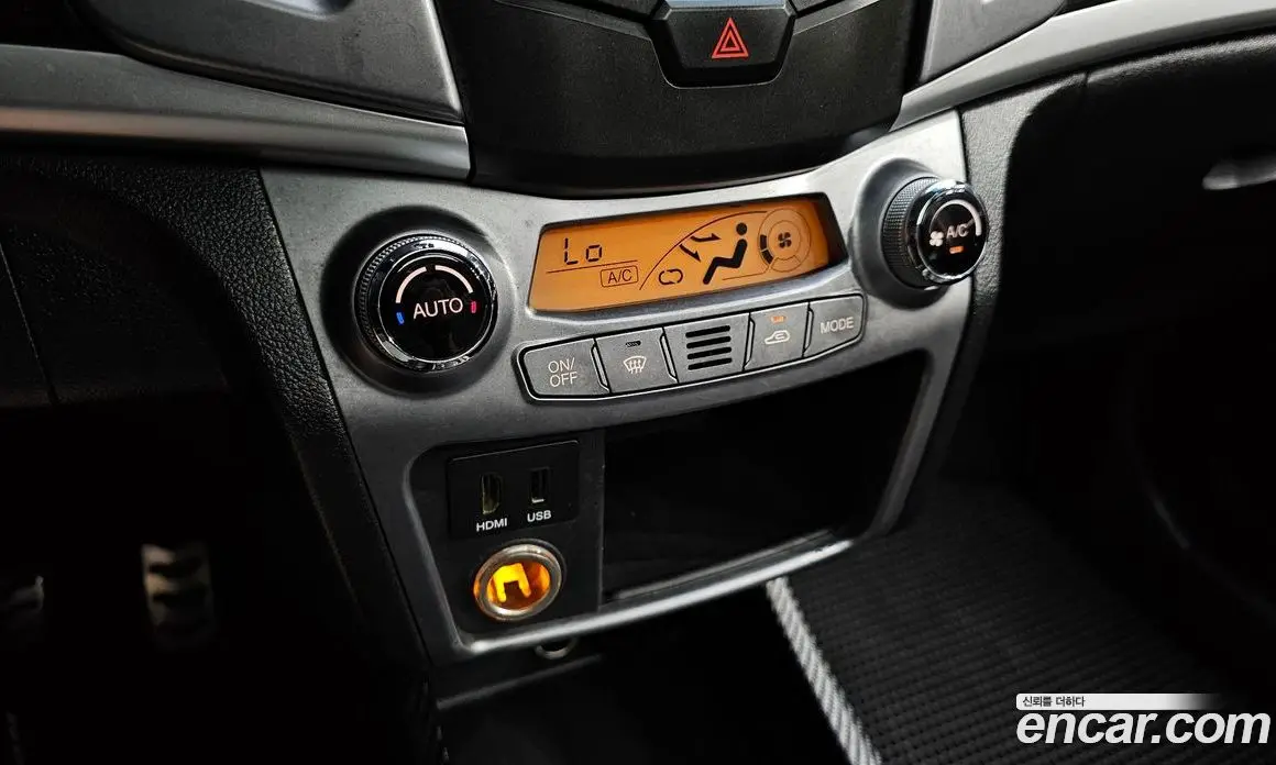 SsangYong Korando 2015 2.2 автомат (гидро), фото 31