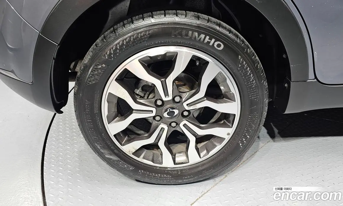 SsangYong Korando 2015 2.2 автомат (гидро), фото 5
