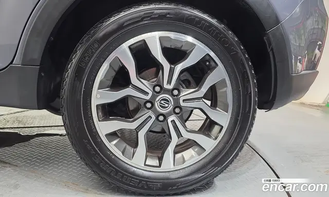SsangYong Korando 2016 2.2 автомат (гидро), миниатюра 7