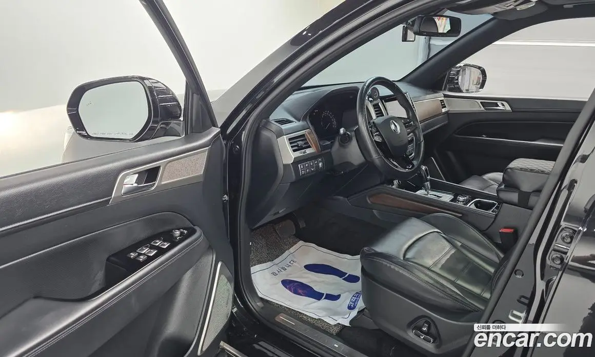 SsangYong Rexton 2017 2.2 автомат (гидро), фото 13