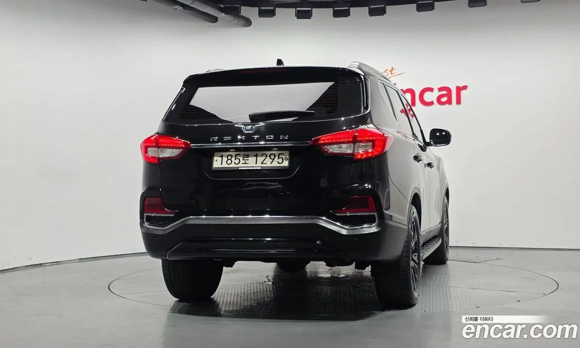 SsangYong Rexton 2017 2.2 автомат (гидро), фото 4