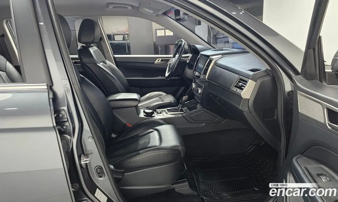 SsangYong Rexton 2018 2.2 автомат (гидро), фото 15