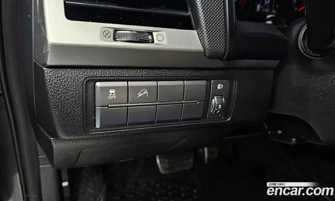 SsangYong Rexton 2018 2.2 автомат (гидро), фото 21