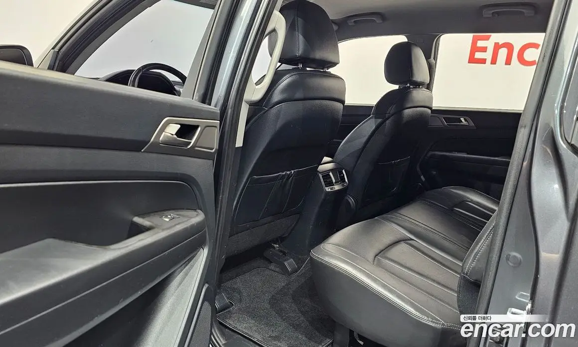 SsangYong Rexton 2018 2.2 автомат (гидро), фото 26