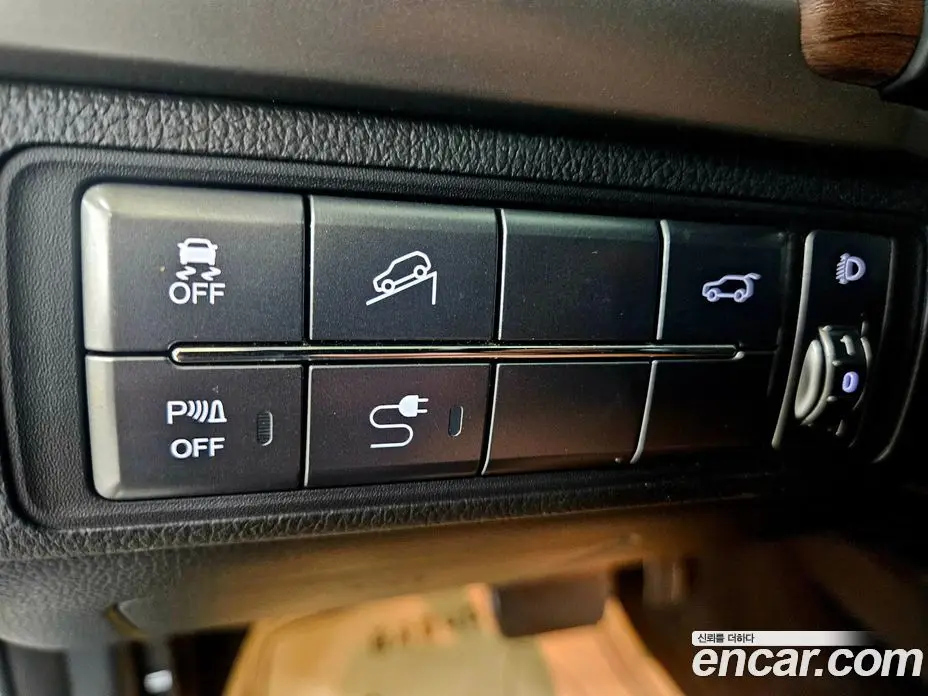 SsangYong Rexton 2018 2.2 автомат (гидро), фото 16